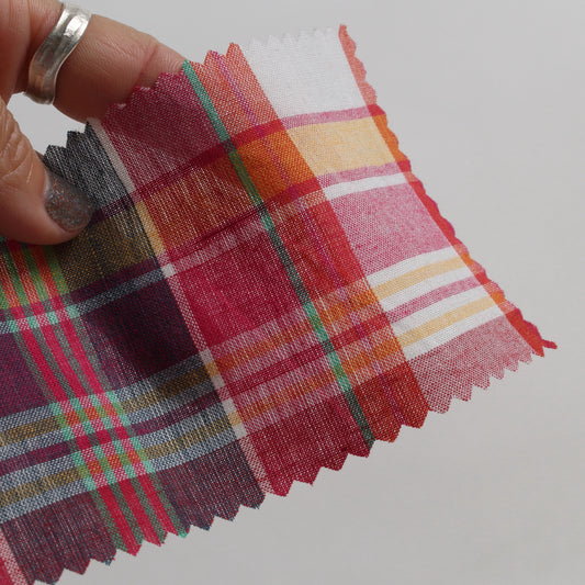 HK1000 / マドラスチェック