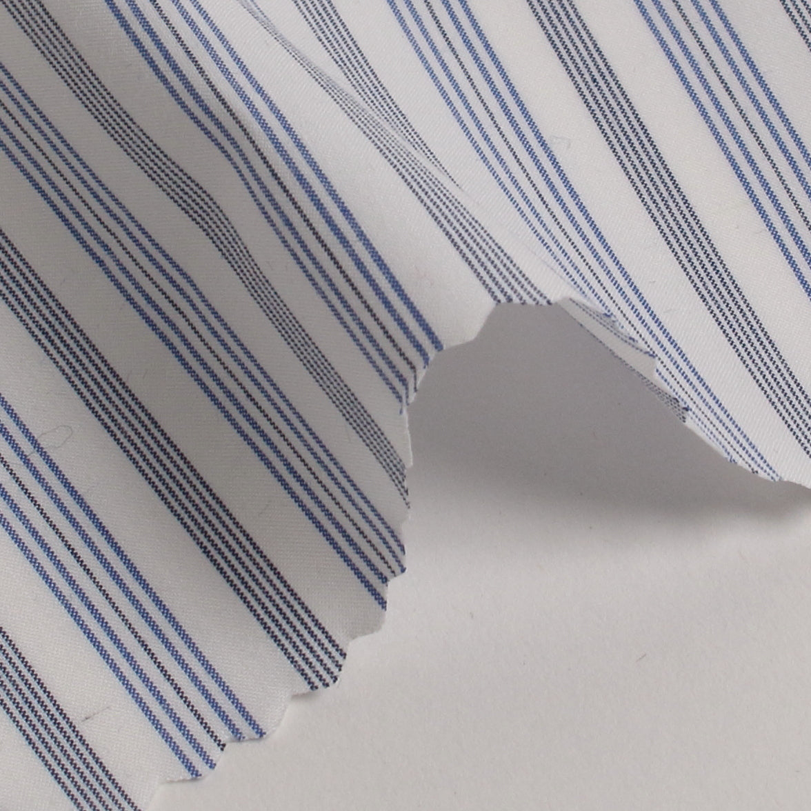 【お問い合わせ商品】ST-9198 / 60/1タイプライターストライプ【ベイビーリップ加工】